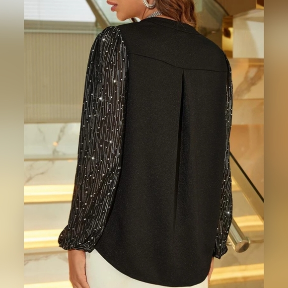 SHEIN Sequin Insert Notched Neckline Blouse - Picture 2 of 6